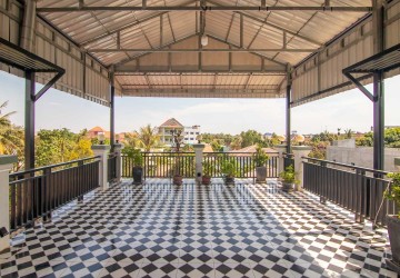 4 Bedroom Villa For Rent - Slor Kram, Siem Reap thumbnail