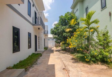 4 Bedroom Villa and 10 Studio Room Apartment Complex  For Rent - Svay Dangkum, Siem Reap thumbnail
