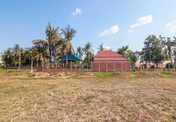   5637 Sqm Land For Sale - Chreav, Siem Reap thumbnail