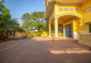 15 Room Building For Rent - Wat Bo, Siem Reap  thumbnail