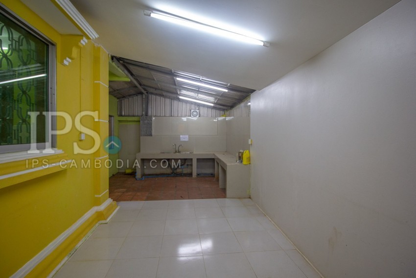 15 Room Building For Rent - Wat Bo, Siem Reap 