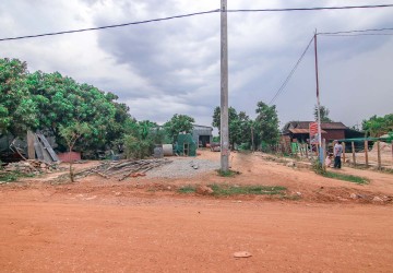 300 Sqm Land For Sale - Khnar, Siem Reap thumbnail