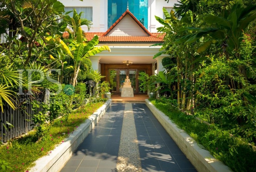 78 Bedroom Hotel For Rent - Slor Kram, Siem Reap