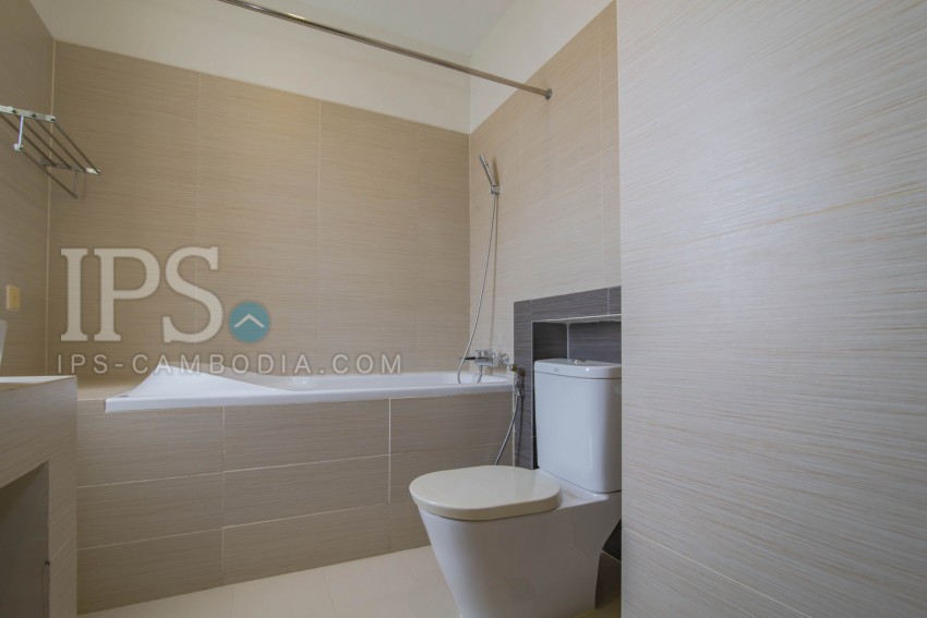 4 Bedroom Serviced Apartment For Rent - Tonle Bassac, Phnom Penh