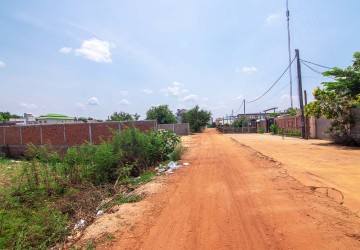 688 Sqm Land  For Sale - Svay Dangkum, Siem Reap thumbnail