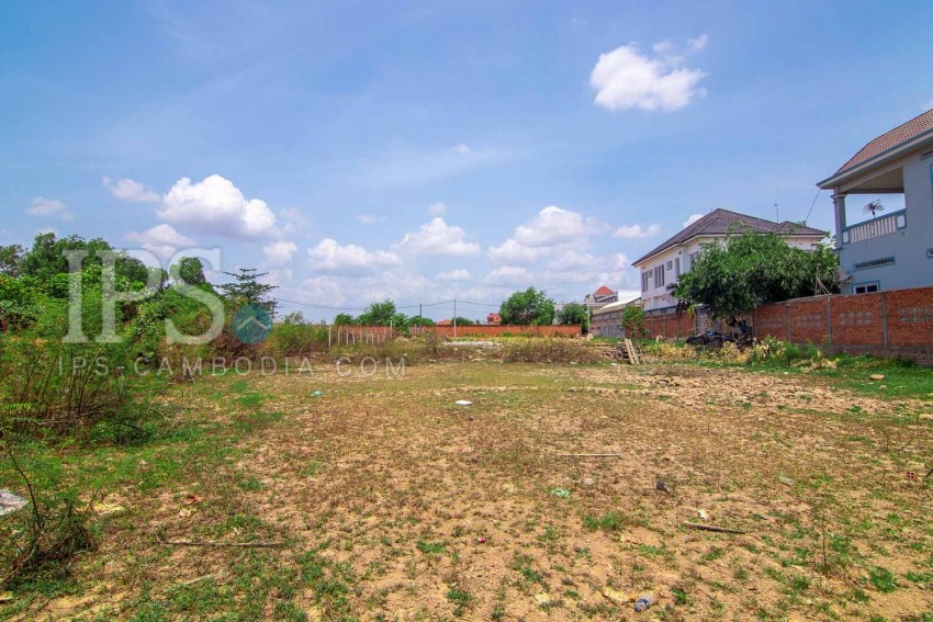 688 Sqm Land  For Sale - Svay Dangkum, Siem Reap