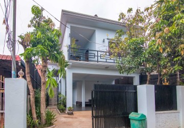 5 Bedroom Villa For Sale - Slor Kram, Siem Reap thumbnail