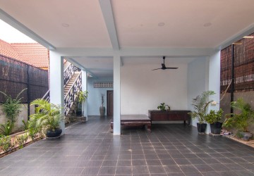 5 Bedroom Villa For Sale - Slor Kram, Siem Reap thumbnail