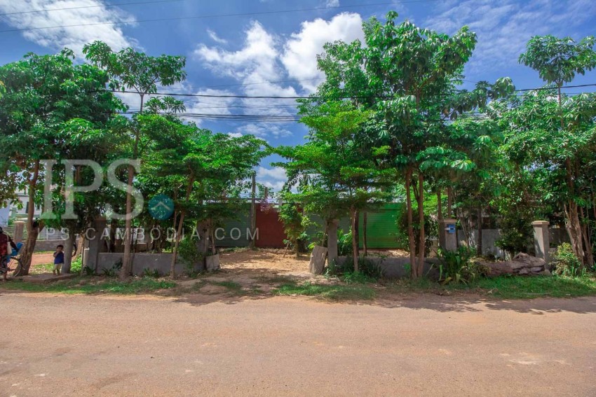 620 Sqm Land For Sale - Svay Dangkum, Siem Reap