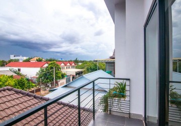 4 Bedroom Villa For Sale - Svay Dangkum, Siem Reap thumbnail