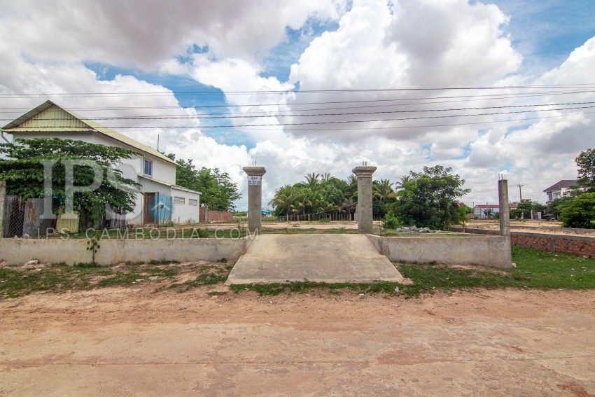   280 Sqm Land For Sale - Svay Dangkum, Siem Reap