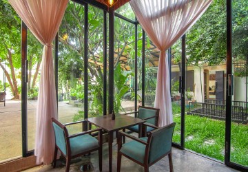 10 Bedroom Hotel For Sale - Night Market area, Siem Reap thumbnail