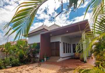 2 Bedroom Villa For Rent - Sala Kamreuk, Siem Reap thumbnail