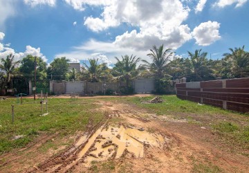 90 Sqm Land For Sale - Sala Kamreuk, Siem Reap thumbnail