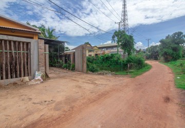 3 Bedroom Villa For Sale - Sala Kamreuk, Siem Reap thumbnail