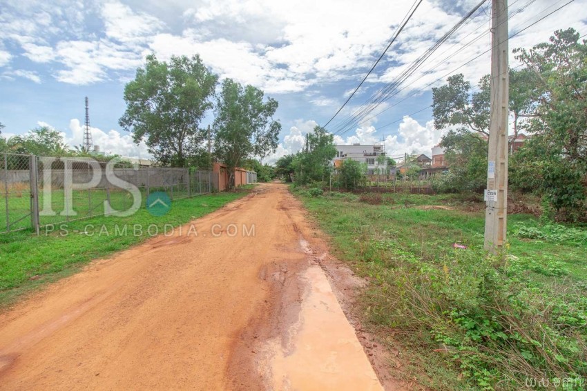 900sqm Land for Sale SalaKureuk  in Siem Reap 