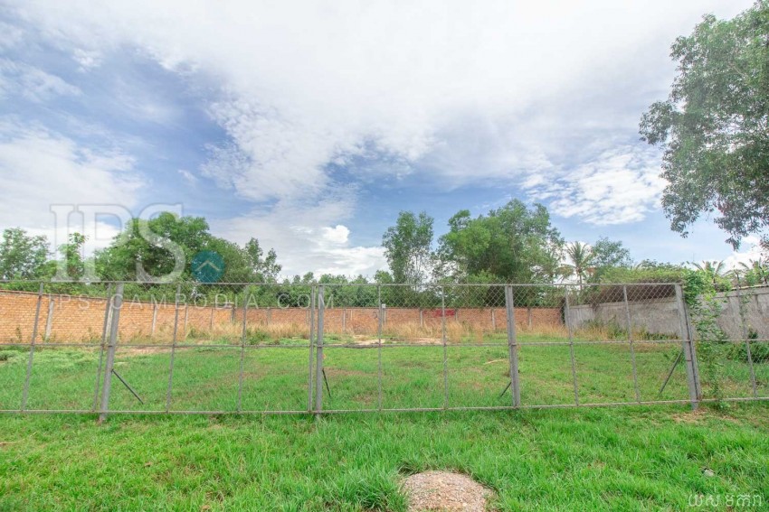 900sqm Land for Sale SalaKureuk  in Siem Reap 