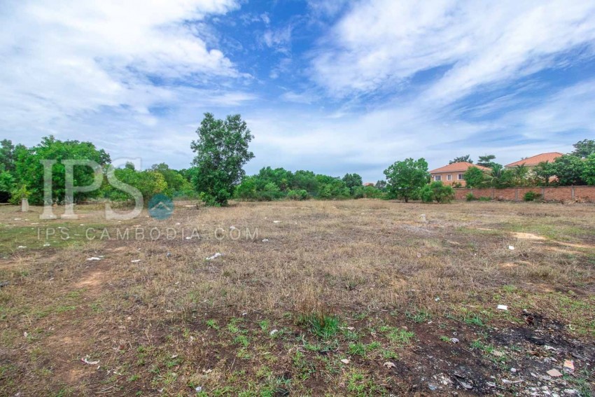 7000 Sqm Land For Sale - Svay Dangkum, Siem Reap