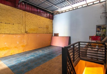 7 Bedroom Spa Space For Rent - Pub Street, Siem Reap thumbnail