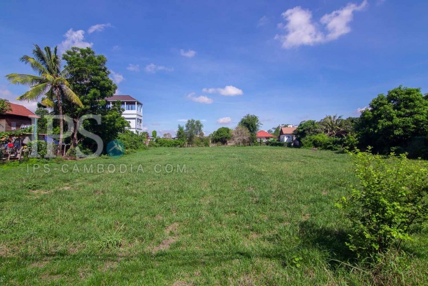 2,800 sq.m. Land For Rent - Sala Kamreuk, Siem Reap