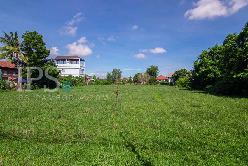 2,800 sq.m. Land For Rent - Sala Kamreuk, Siem Reap