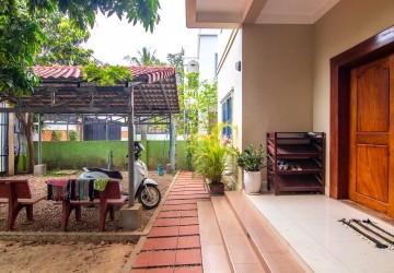 3 Bedroom Villa For Sale - Sala Kamruek, Siem Reap thumbnail