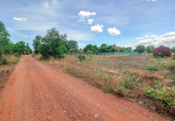 1200 Sqm Land  For Sale - Slor Kram, Siem Reap thumbnail