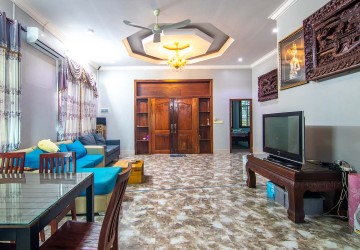 3 Bedroom Villa For Sale - Svay Dangkum, Siem Reap thumbnail