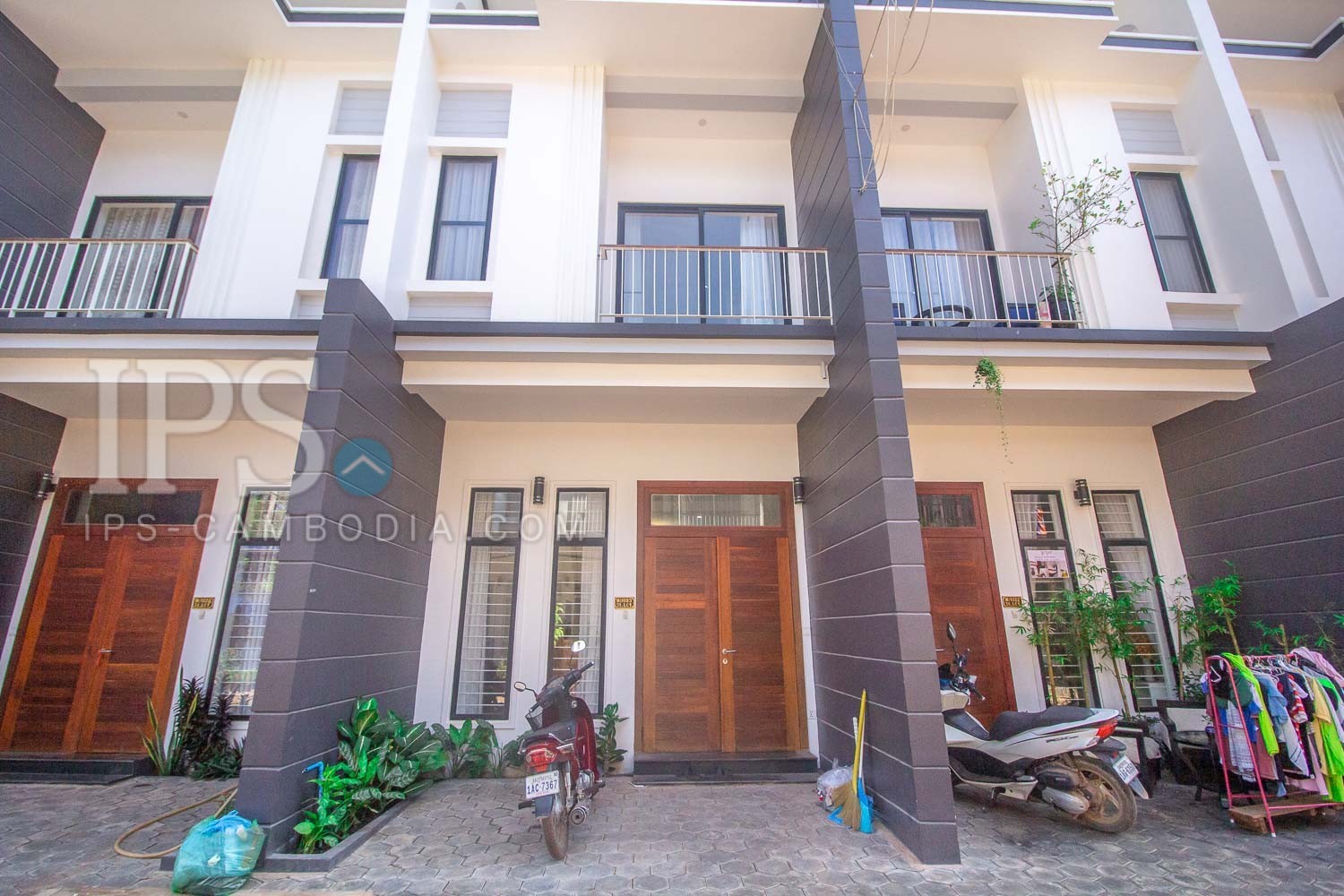 2 Bedroom Flat For Rent - Sala Kamreuk, Siem Reap