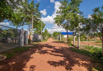   240 Sqm Land For Sale - Svay Dangkum, Siem Reap thumbnail