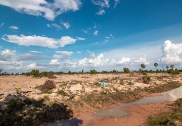 10 Hectare Land  For Sale - Run Ta Ek, Siem Reap thumbnail