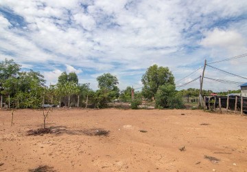   760 Sqm Land For Sale - Road 60, Siem Reap thumbnail