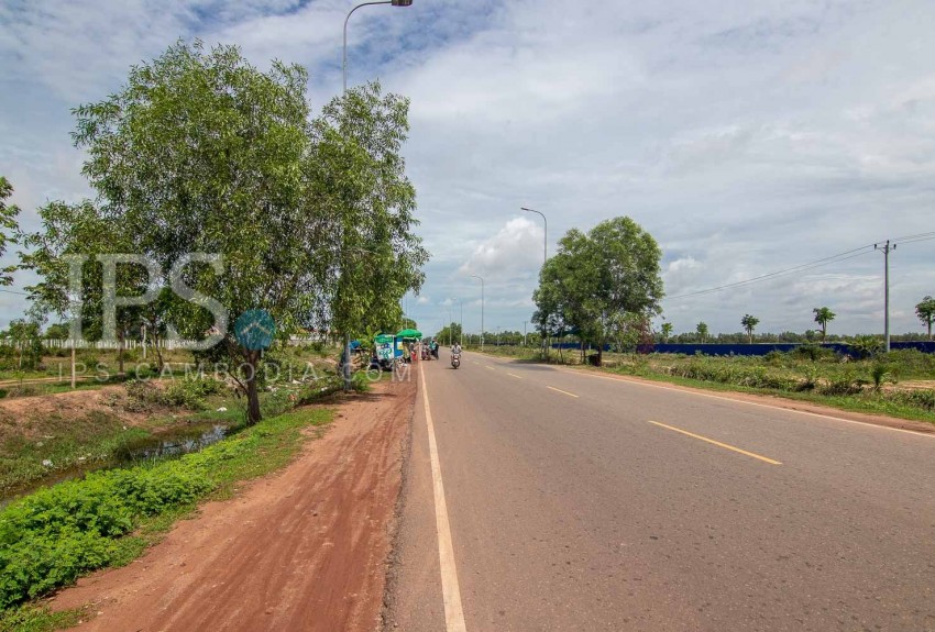   760 Sqm Land For Sale - Road 60, Siem Reap