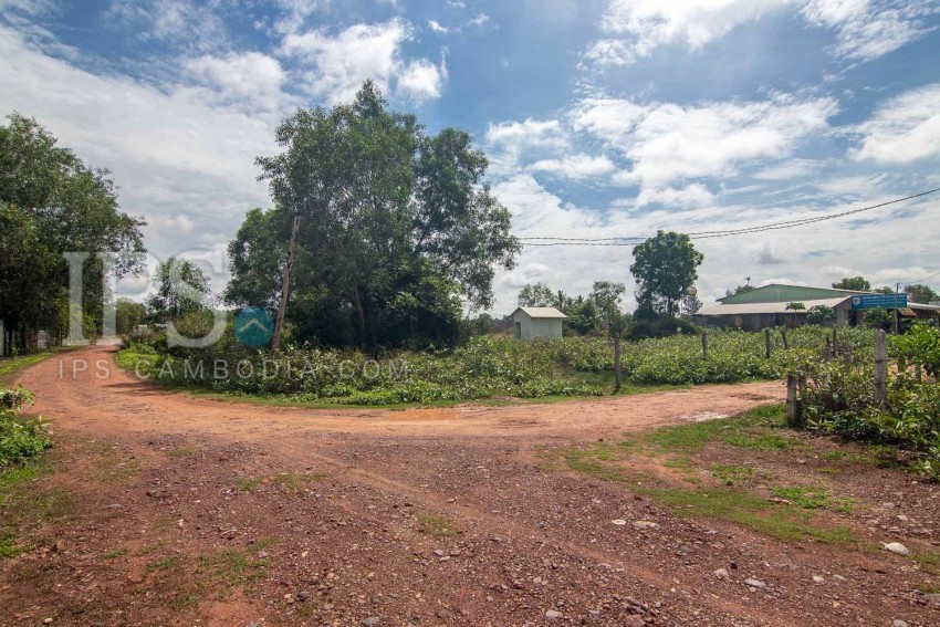   760 Sqm Land For Sale - Road 60, Siem Reap