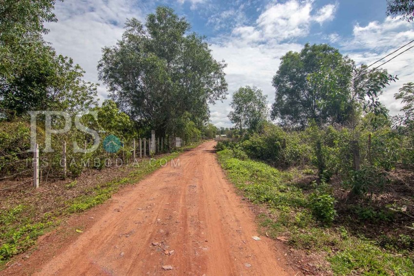   760 Sqm Land For Sale - Road 60, Siem Reap