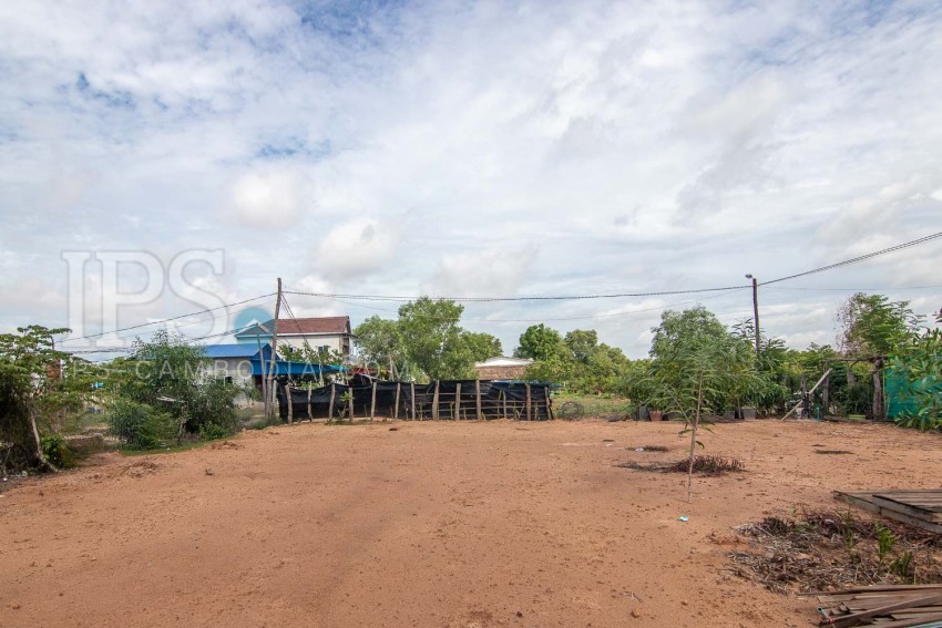   760 Sqm Land For Sale - Road 60, Siem Reap