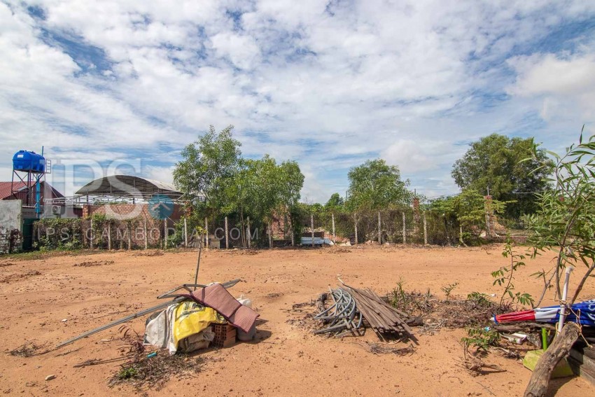   760 Sqm Land For Sale - Road 60, Siem Reap