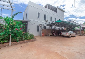 4 Bedroom Villa For Sale  - Svay Dangkum, Siem Reap thumbnail