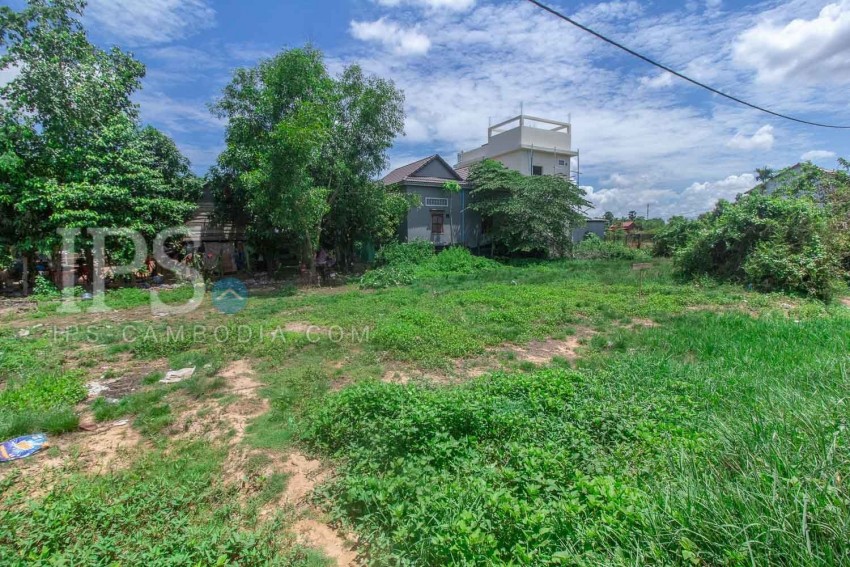 1,200 Sqm Land  For Sale - Slor Kram, Siem Reap