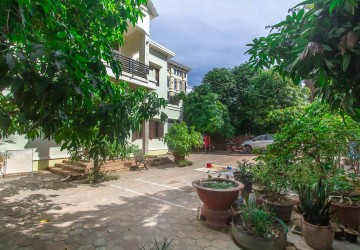 4 Bedroom Villa  For Rent - Svay Dangkum, Siem Reap thumbnail