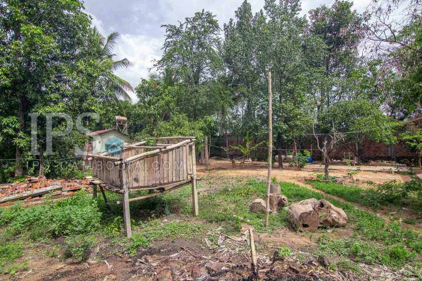  1215 Sqm Land For Sale - Slor Kram, Siem Reap