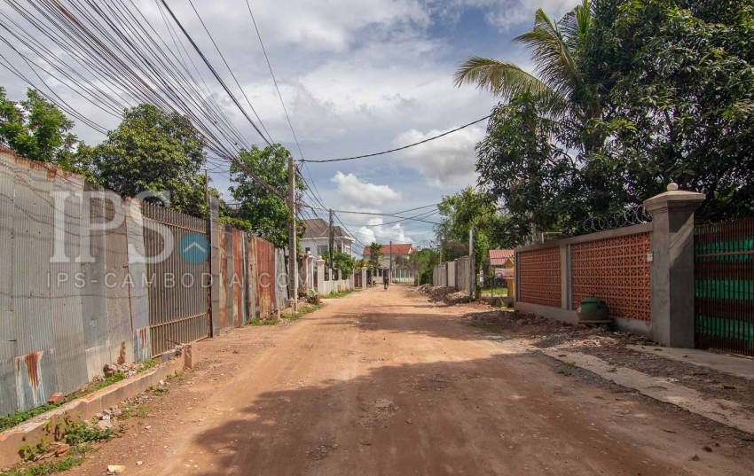  1215 Sqm Land For Sale - Slor Kram, Siem Reap