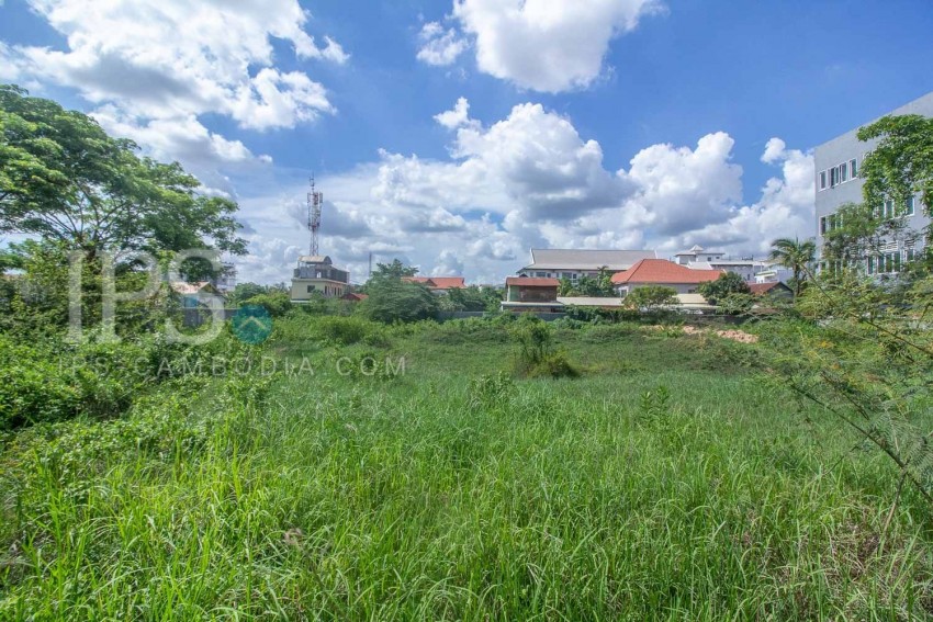 2300 Sqm Land For Rent - Night Market, Siem Reap