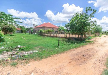 570 Sqm Land For Sale - Kouk Chak, Siem Reap thumbnail