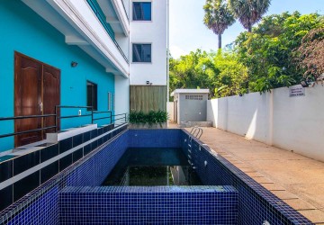 17 Bedroom Hostel Building For Rent - Wat Damnak, Siem Reap thumbnail