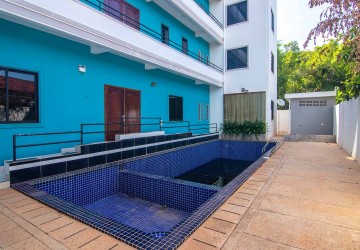 17 Bedroom Hostel Building For Rent - Wat Damnak, Siem Reap thumbnail