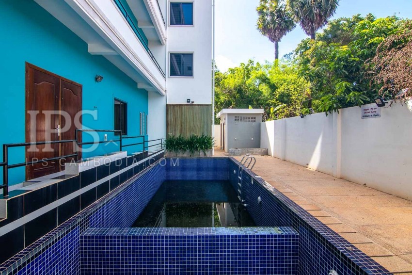 17 Bedroom Hostel Building For Rent - Wat Damnak, Siem Reap