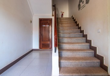 17 Bedroom Hostel Building For Rent - Wat Damnak, Siem Reap thumbnail