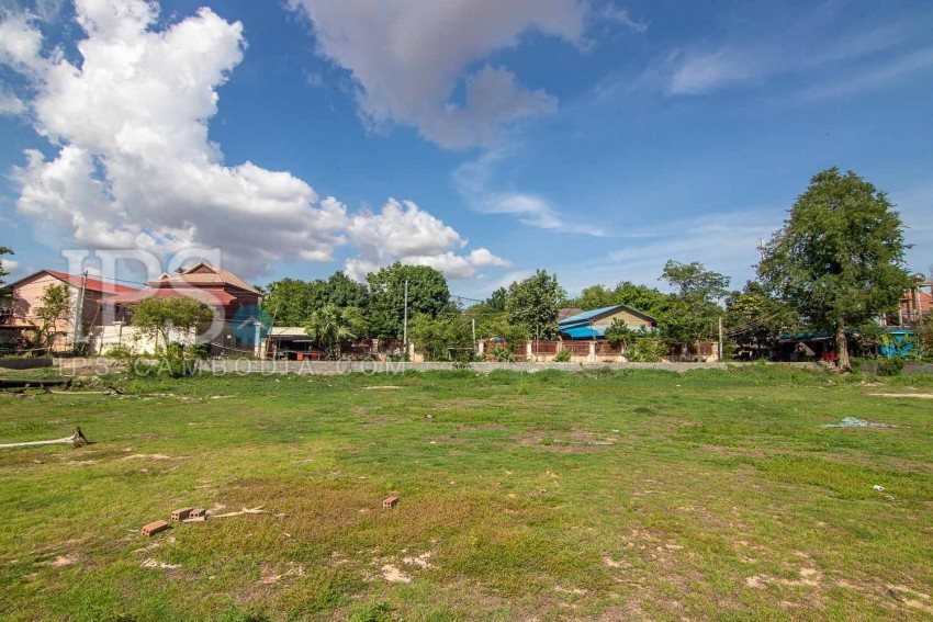 1400 Sqm Land  For Sale - Svay Dangkum, Siem Reap