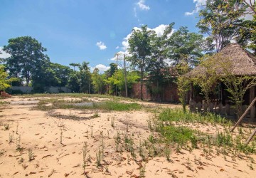   884 Sqm Land For Sale - Svay Dangkum, Siem Reap thumbnail